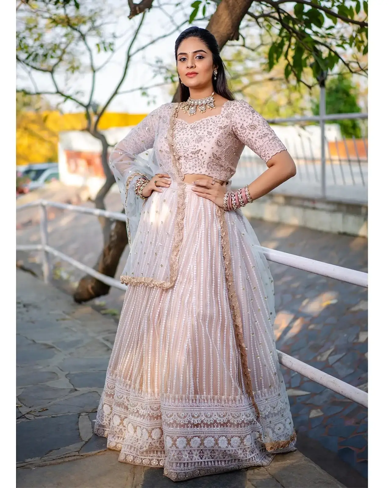 SREEMUKHI IN TRADITIONAL PINK LEHENGA CHOLI 14